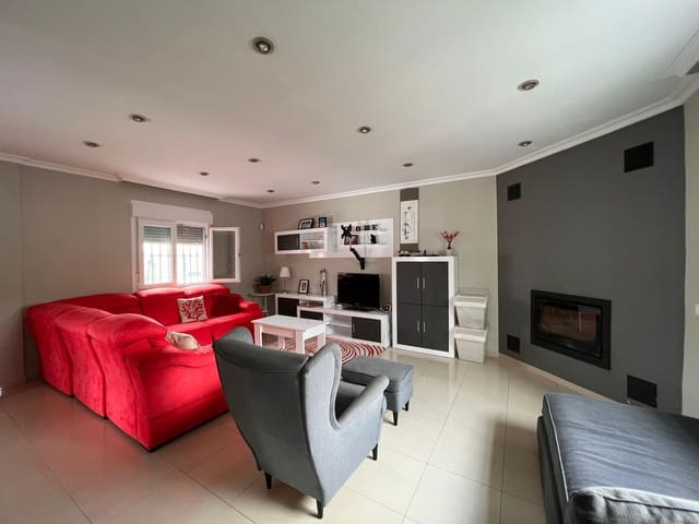 5 soveværelse Villa til salg i Los Barrios med swimmingpool garage - € 620.000 (Ref: 9114090)