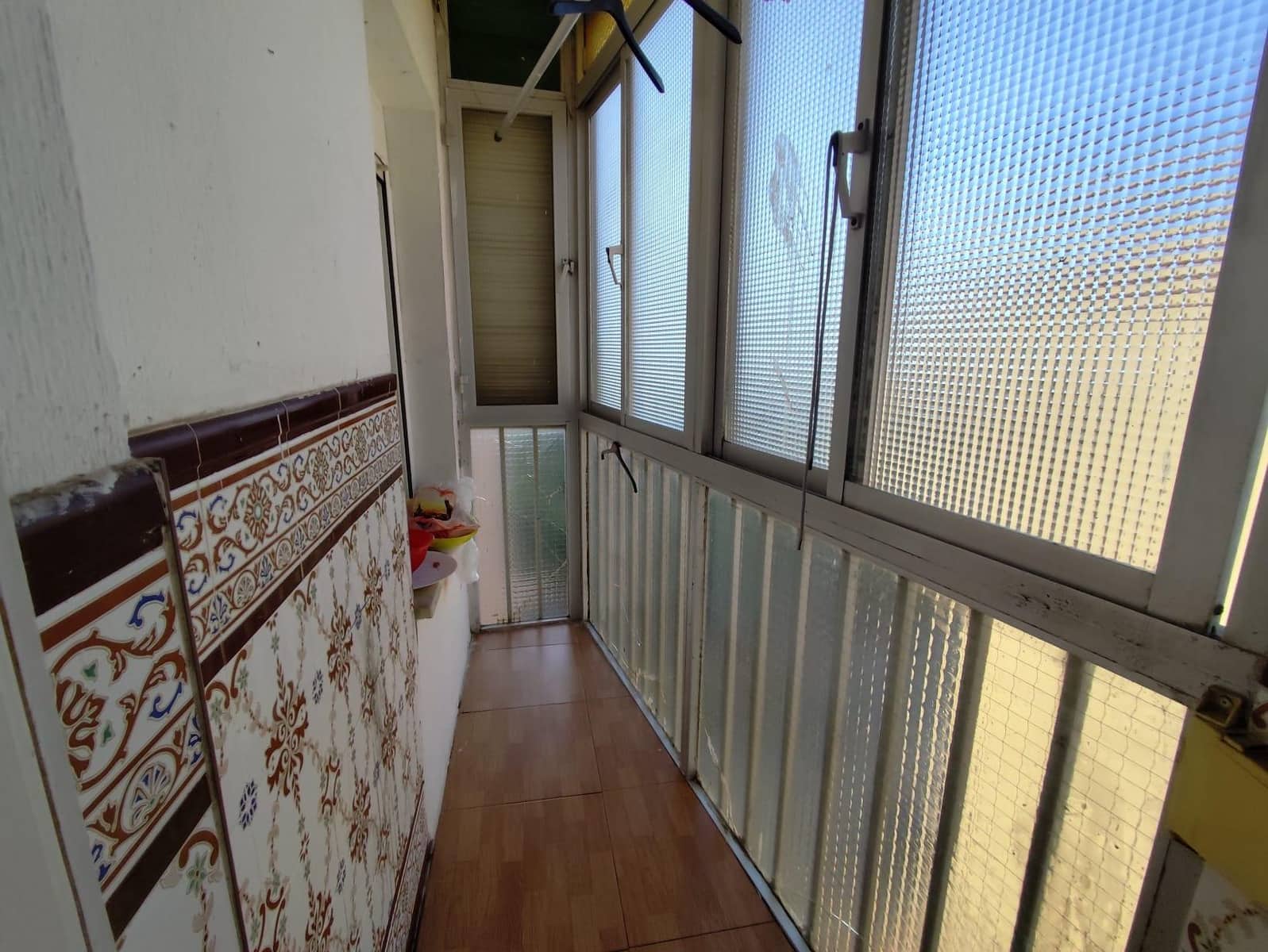 3 soveværelse Lejlighed til salg i La Linea de la Concepcion - € 95.000 (Ref: 9296883)