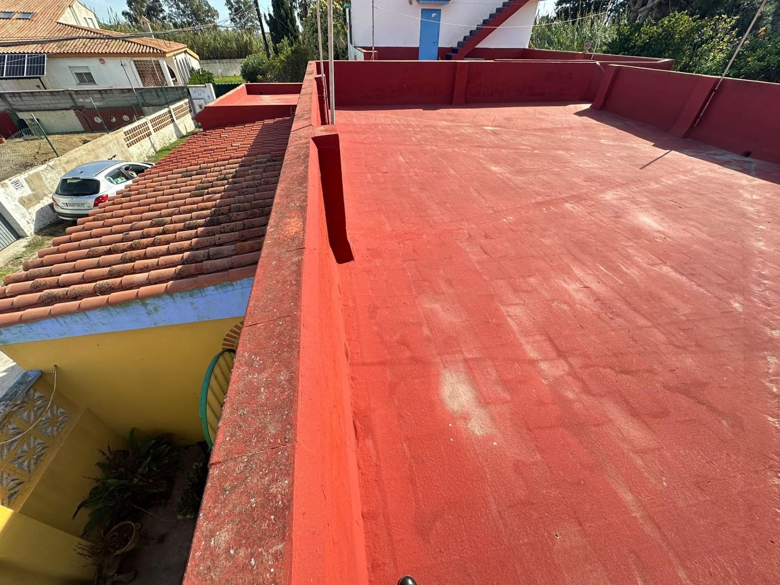2 slaapkamer Finca/Landhuis te koop in La Linea de la Concepcion met garage - € 205.000 (Ref: 9355837)