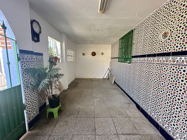 2 chambre Finca/Maison de Campagne à vendre à La Línea de la Concepción avec garage - 205 000 € (Ref: 9355837)