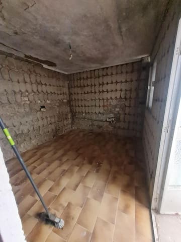 3 soveværelse Byhus til salg i Algeciras - € 138.000 (Ref: 9357723)