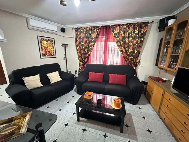 2 soverom Leilighet til salgs i La Línea de la Concepción - € 130 000 (Ref: 9398478)