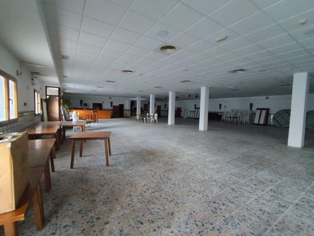 Virksomhed til salg i Campamento, San Roque - € 1.500.000 (Ref: 9419749)