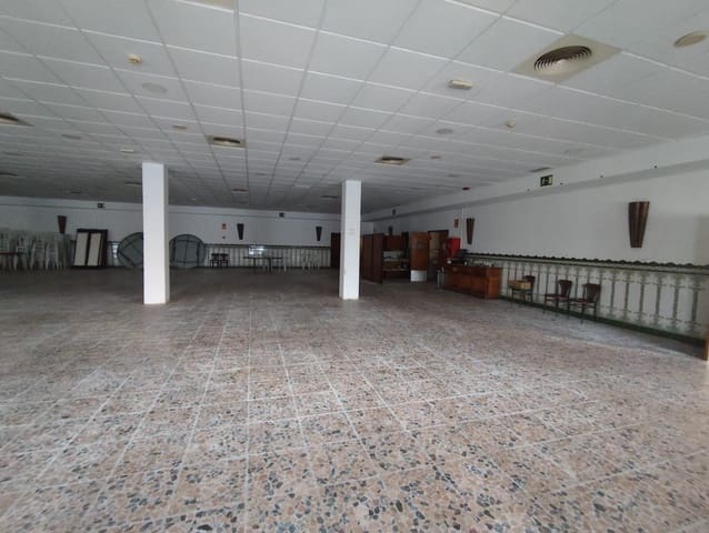 Virksomhed til salg i Campamento, San Roque - € 1.500.000 (Ref: 9419749)