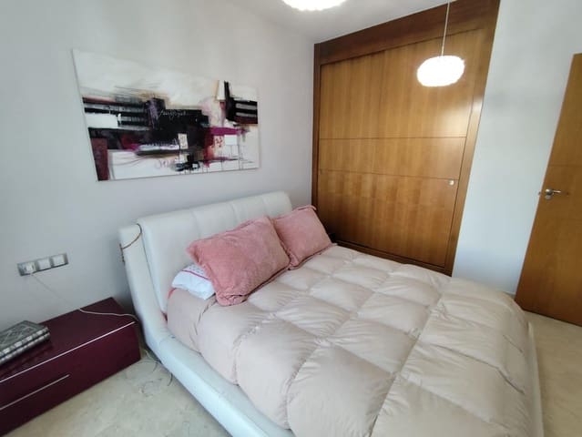 3 soveværelse Rækkehus til salg i La Línea de la Concepción med garage - € 290.000 (Ref: 9436238)