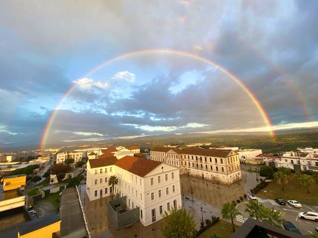 6 slaapkamer Flat te koop in San Roque - € 259.000 (Ref: 9437817)