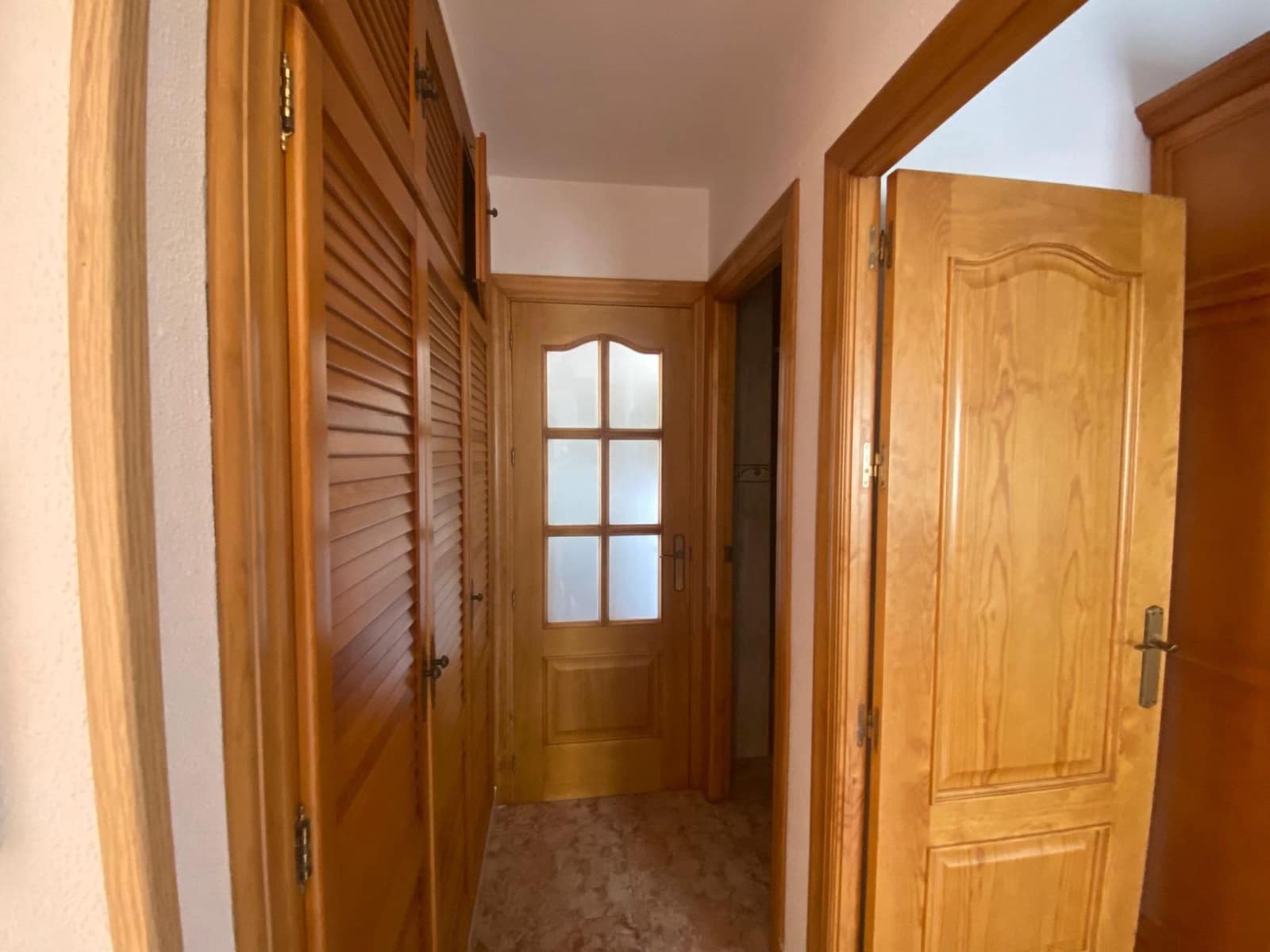 Piso de 3 habitaciones en Algeciras en venta - 139.900 € (Ref: 9468481)