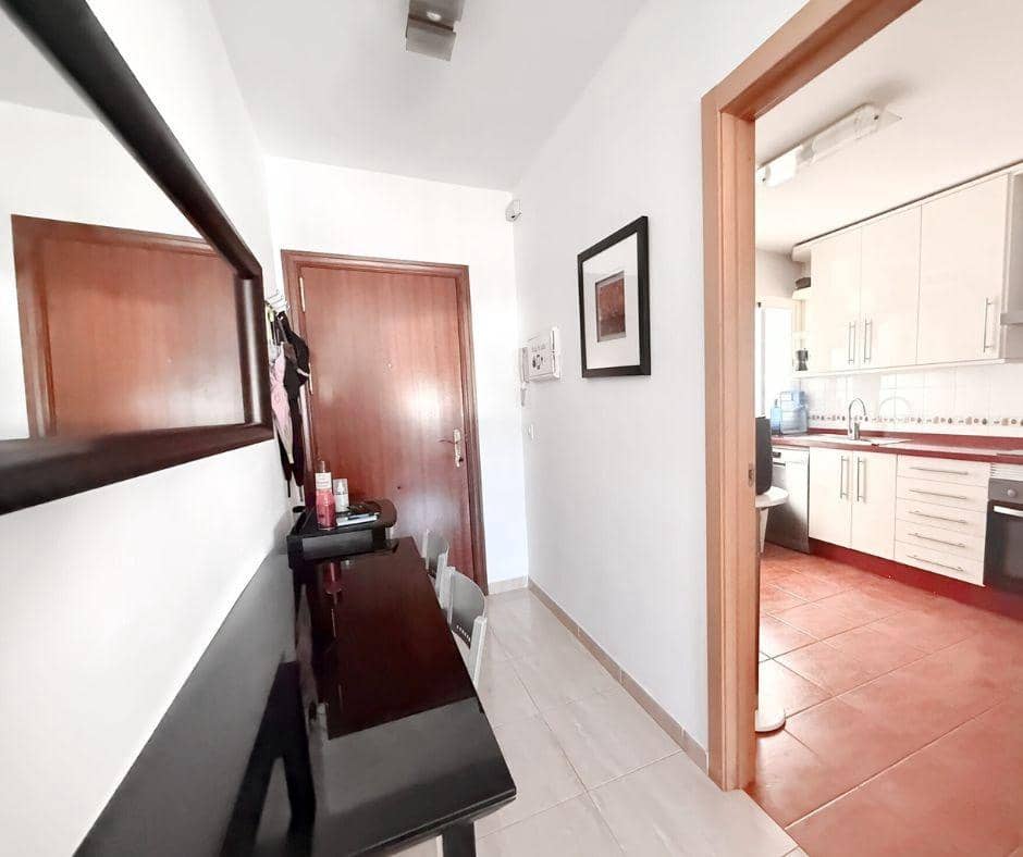 3 bedroom Flat for sale in Algeciras - € 135,000 (Ref: 9468482)