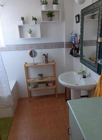 3 Zimmer Villa zu verkaufen in Algeciras - 310.000 € (Ref: 9468483)