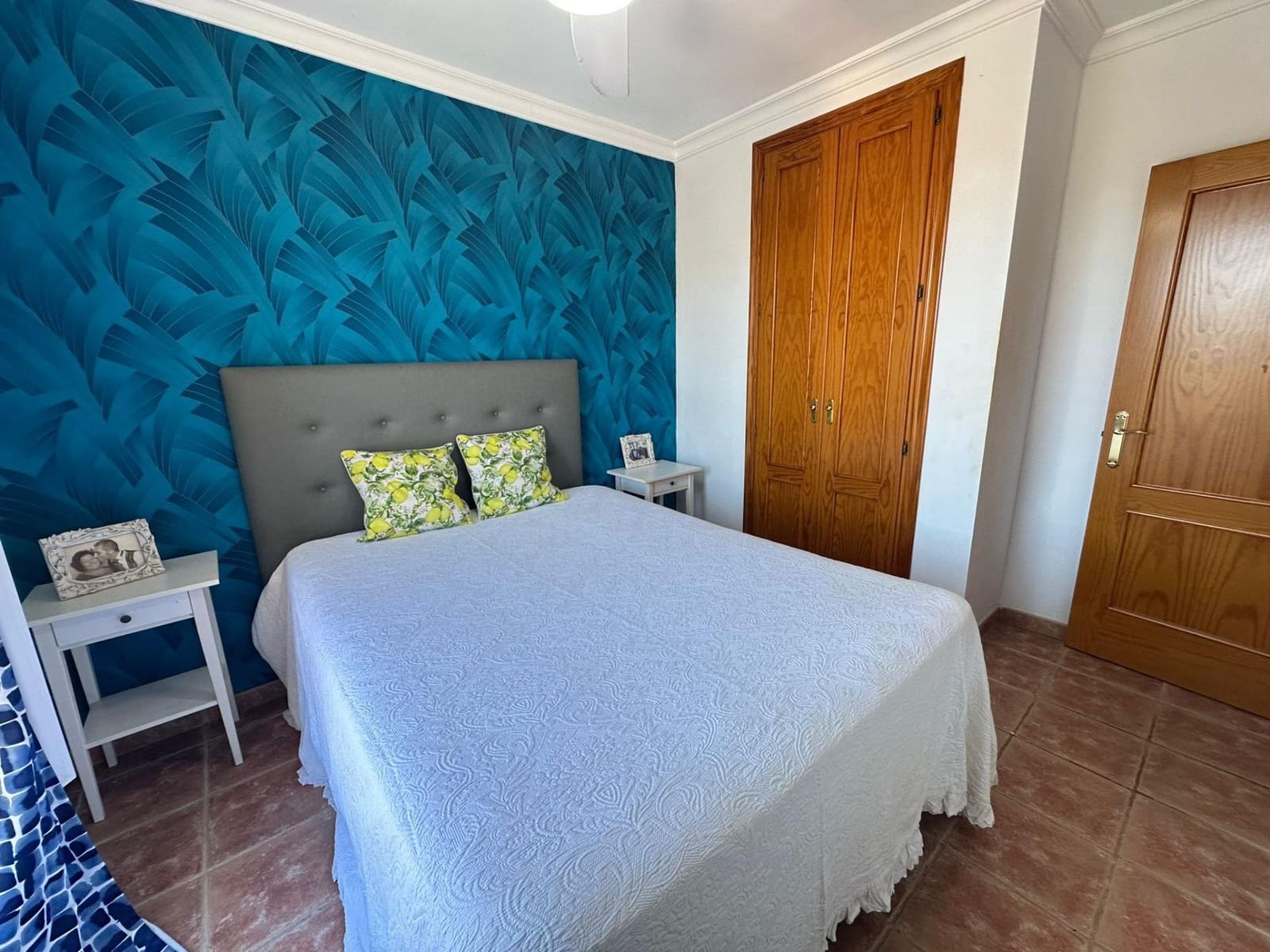 3 quarto Moradia Geminada para venda em La Linea de la Concepcion com piscina - 288 000 € (Ref: 9468625)
