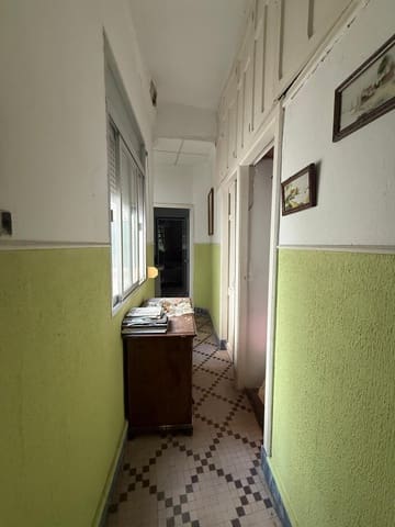 8 sovrum Hus till salu i Algeciras - 399 990 € (Ref: 9468627)