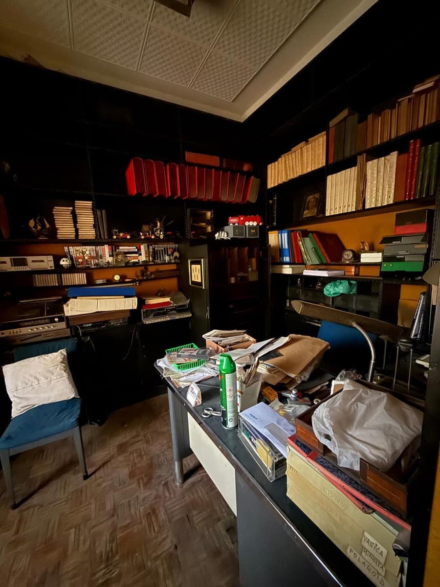 Casa de 8 habitaciones en Algeciras en venta - 399.990 € (Ref: 9468627)