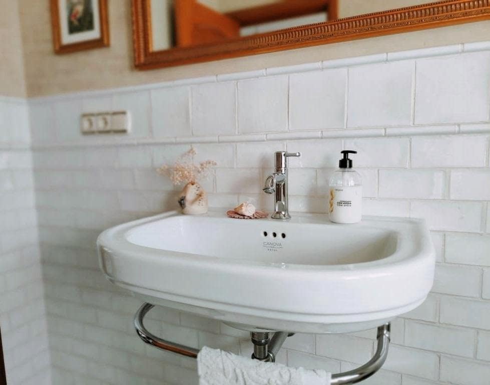 4 Zimmer Villa zu verkaufen in Los Barrios mit Garage - 745.000 € (Ref: 9530518)