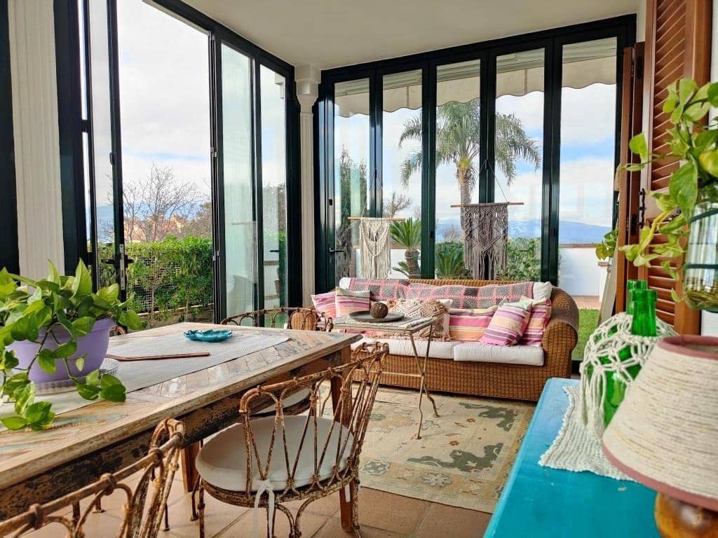 4 Zimmer Villa zu verkaufen in Los Barrios mit Garage - 745.000 € (Ref: 9530518)