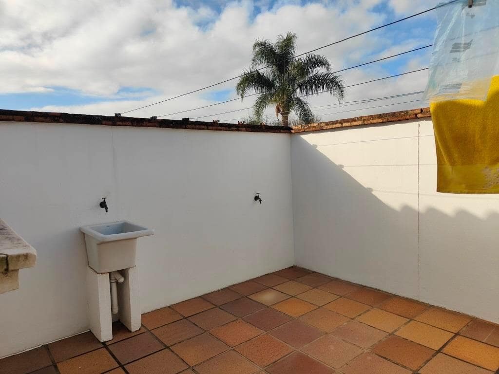 4 Zimmer Villa zu verkaufen in Los Barrios mit Garage - 745.000 € (Ref: 9530518)