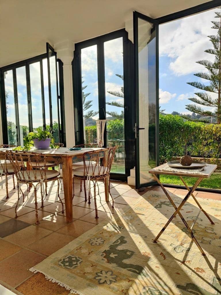 4 Zimmer Villa zu verkaufen in Los Barrios mit Garage - 745.000 € (Ref: 9530518)