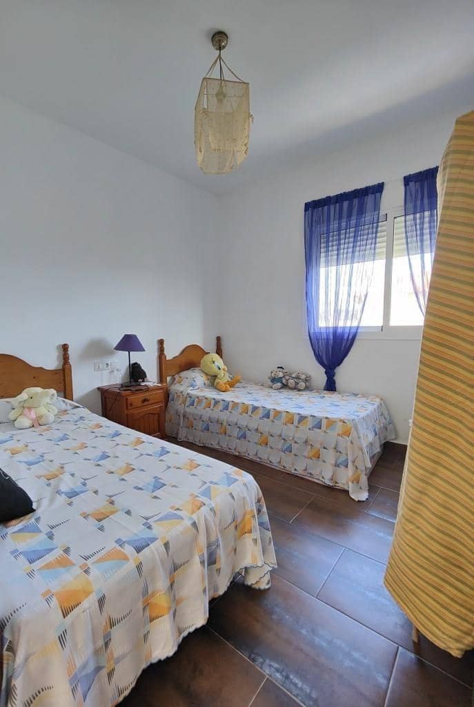 3 bedroom Villa for sale in Algeciras - € 330,000 (Ref: 9582940)