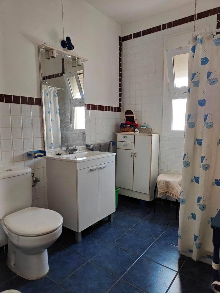 3 bedroom Villa for sale in Algeciras - € 330,000 (Ref: 9582940)