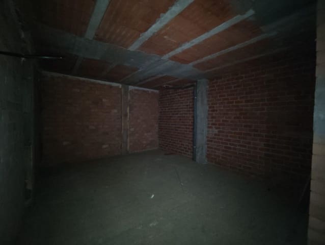 Kommersiell till salu i La Línea de la Concepción - 115 000 € (Ref: 9591262)