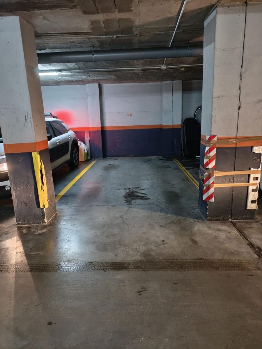 4 soveværelse Lejlighed til salg i Algeciras - € 185.000 (Ref: 9599529)