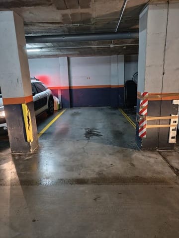 4 bedroom Flat for sale in Algeciras - € 185,000 (Ref: 9599529)