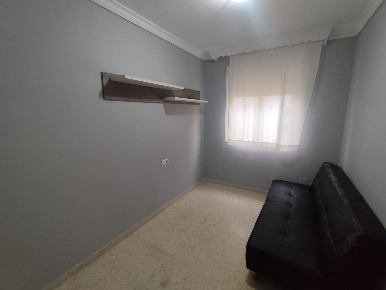 4 bedroom Flat for sale in Algeciras - € 185,000 (Ref: 9599529)