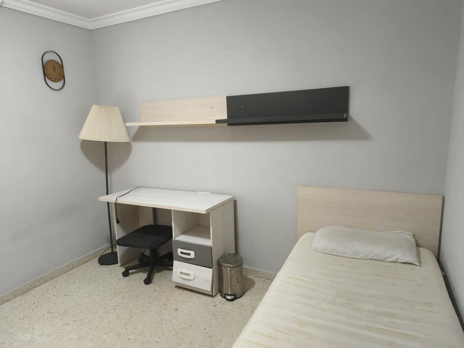 4 bedroom Flat for sale in Algeciras - € 185,000 (Ref: 9599529)