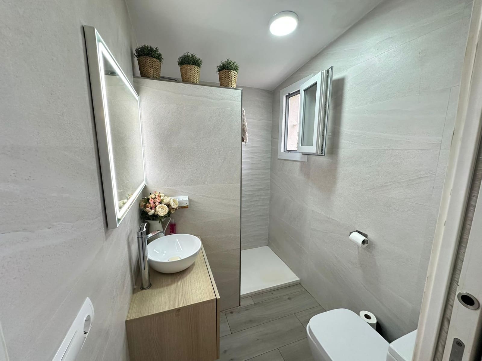 Pareado de 3 habitaciones en Guadacorte en venta - 350.000 € (Ref: 9599535)