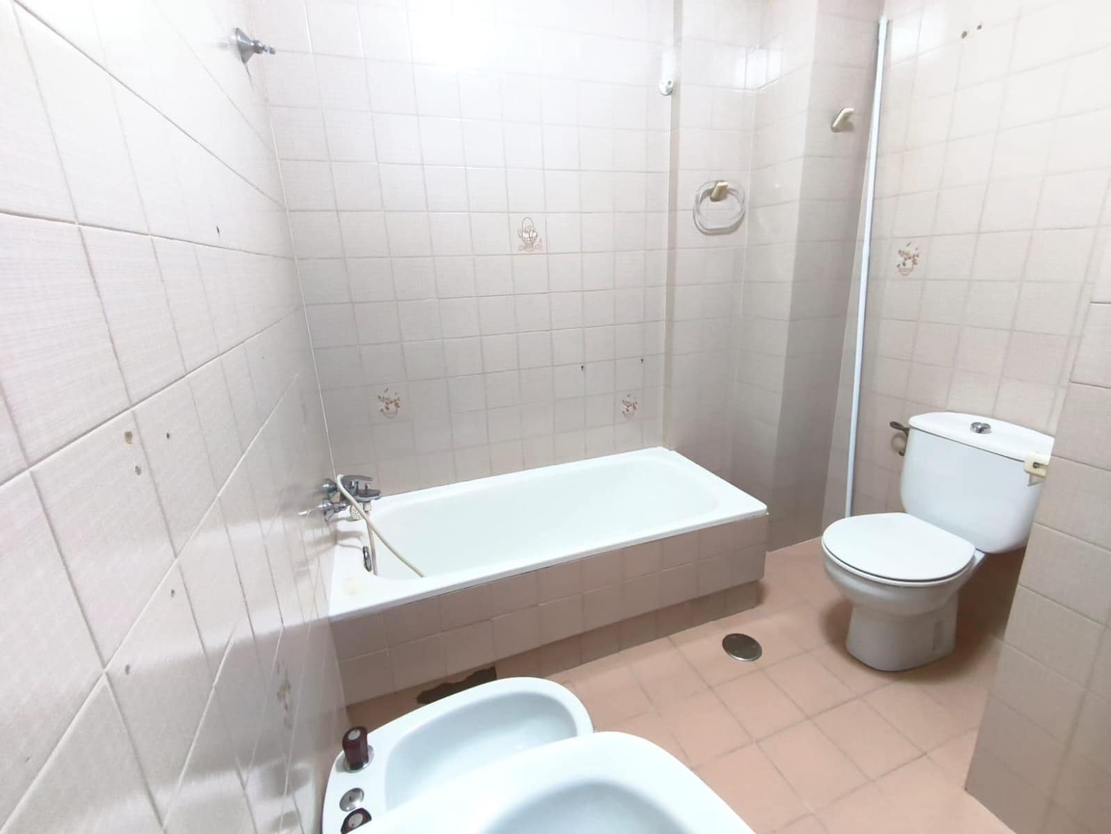 Adosado de 4 habitaciones en Los Barrios en venta - 162.500 € (Ref: 9608058)