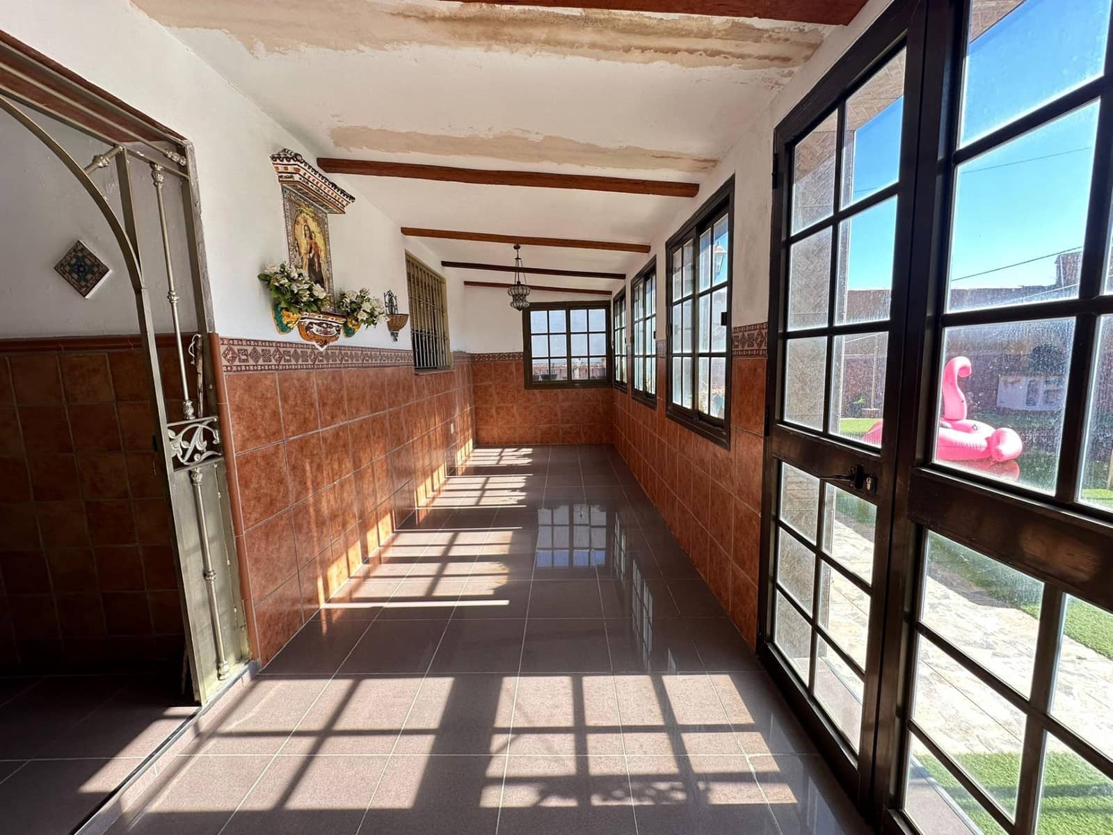4 bedroom Finca/Country House for sale in La Linea de la Concepcion with garage - € 297,000 (Ref: 9625557)