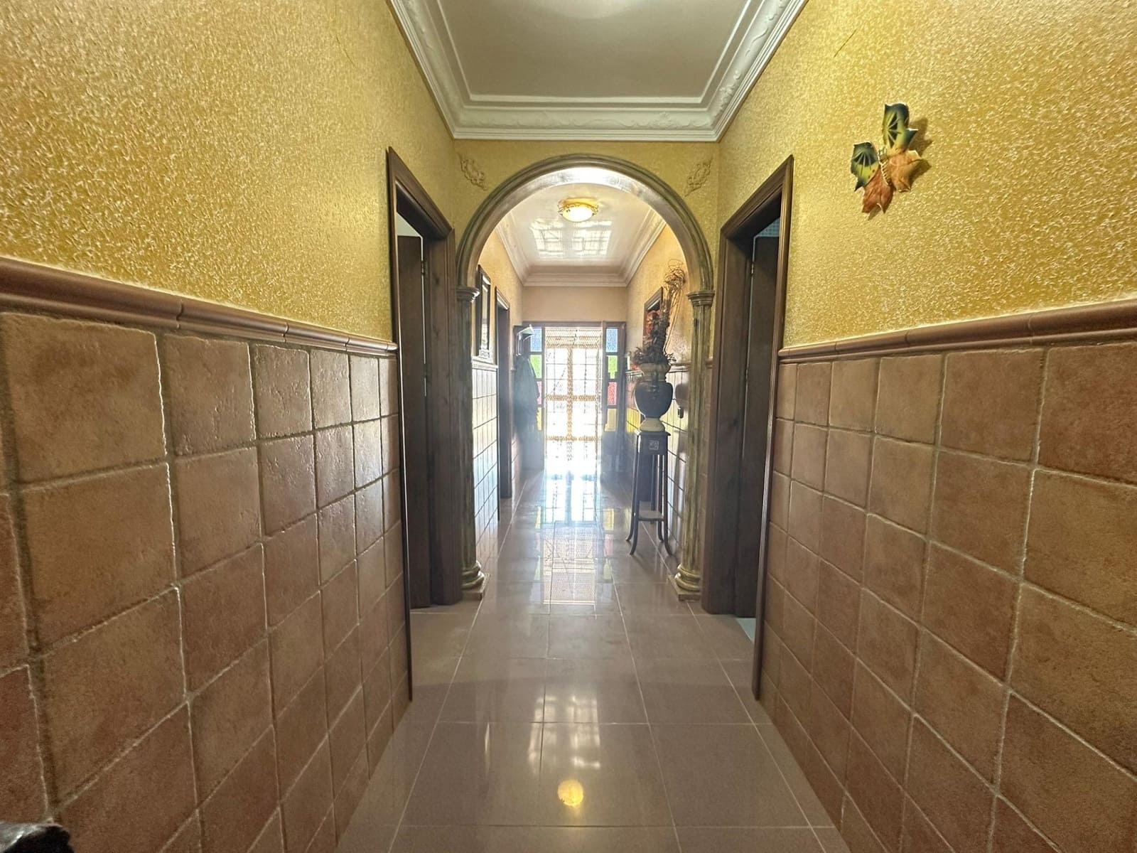 4 bedroom Finca/Country House for sale in La Linea de la Concepcion with garage - € 297,000 (Ref: 9625557)