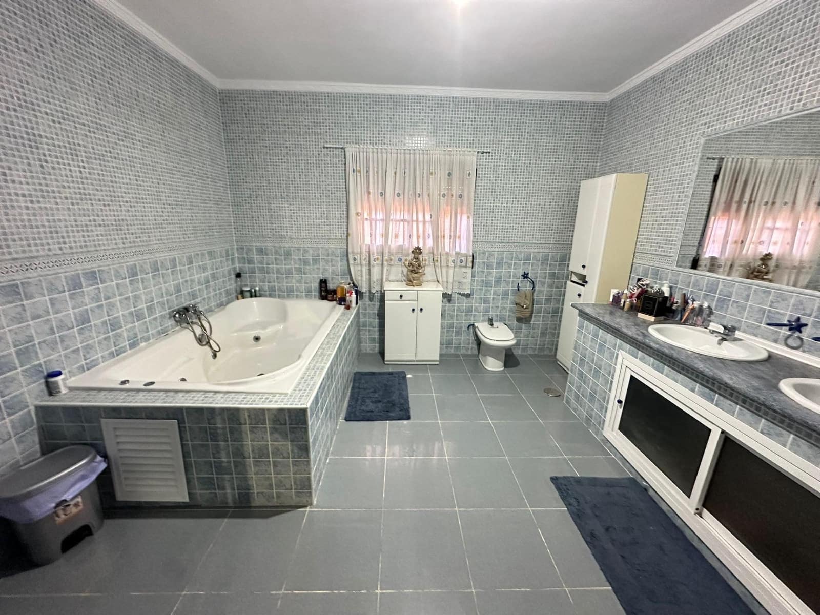 4 bedroom Finca/Country House for sale in La Linea de la Concepcion with garage - € 297,000 (Ref: 9625557)