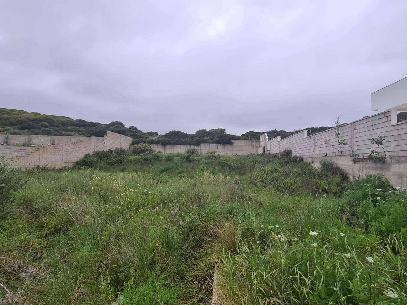 Byggetomt til salgs i La Linea de la Concepcion - € 200 000 (Ref: 9627485)