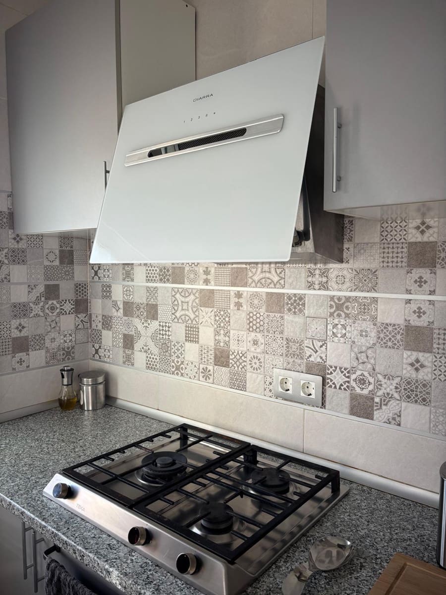 2 slaapkamer Flat te koop in Algeciras - € 99.000 (Ref: 9648101)