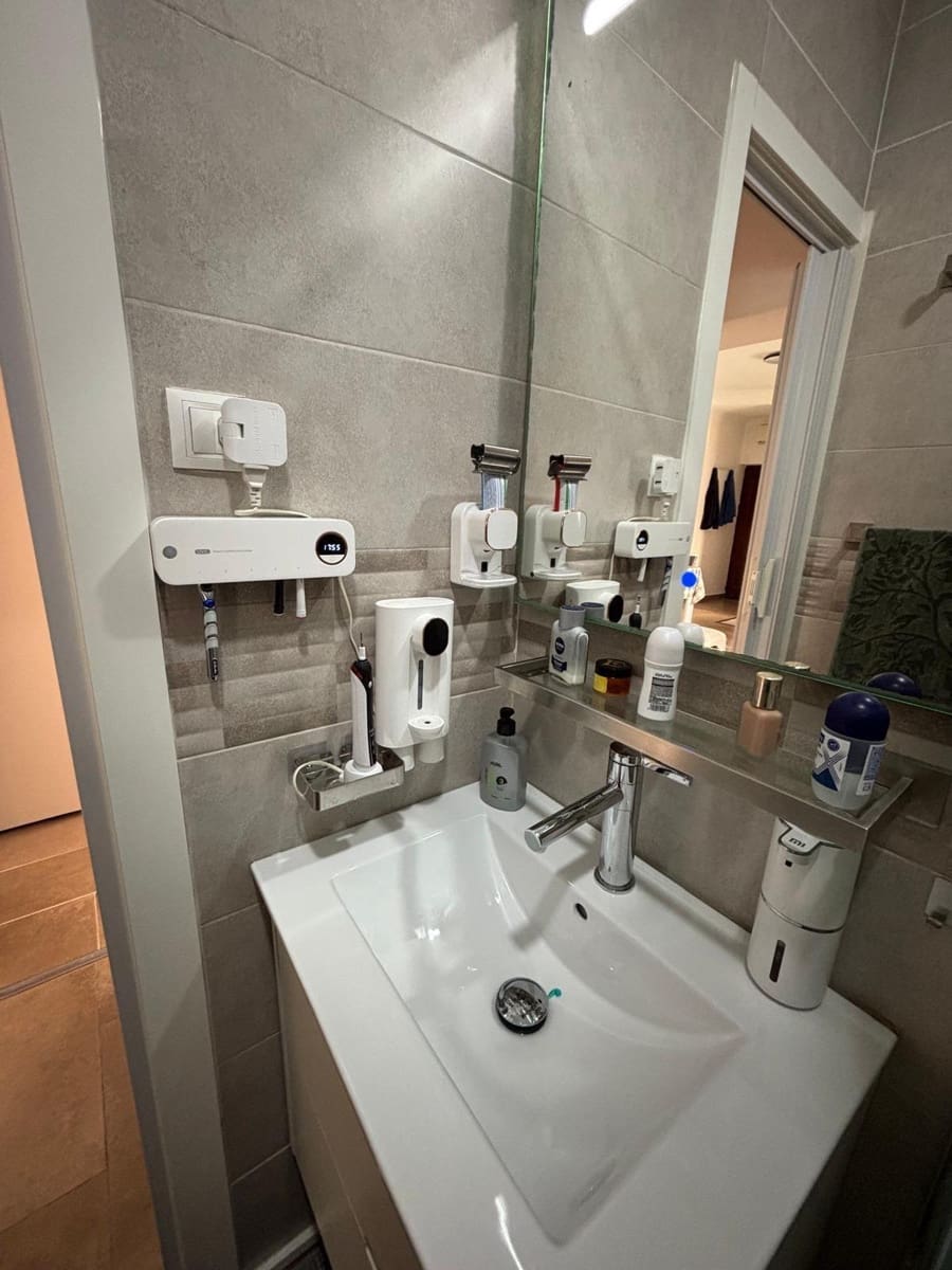 2 slaapkamer Flat te koop in Algeciras - € 99.000 (Ref: 9648101)