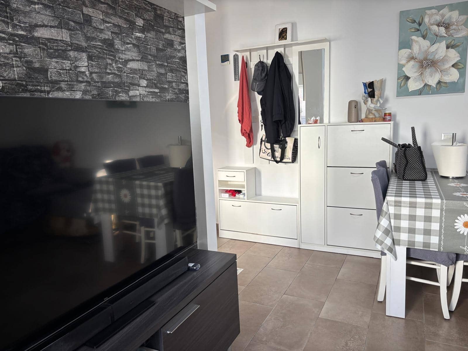 2 slaapkamer Flat te koop in Algeciras - € 99.000 (Ref: 9648101)