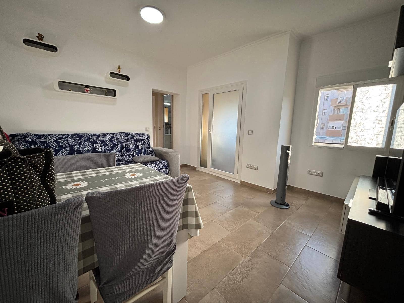 2 slaapkamer Flat te koop in Algeciras - € 99.000 (Ref: 9648101)