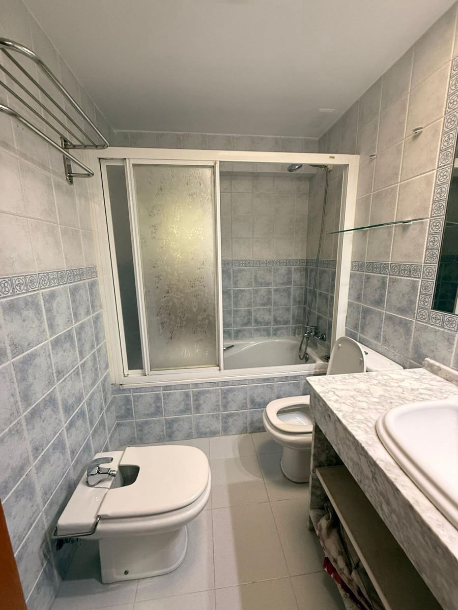 3 soveværelse Byhus til salg i Algeciras med swimmingpool - € 300.000 (Ref: 9698829)