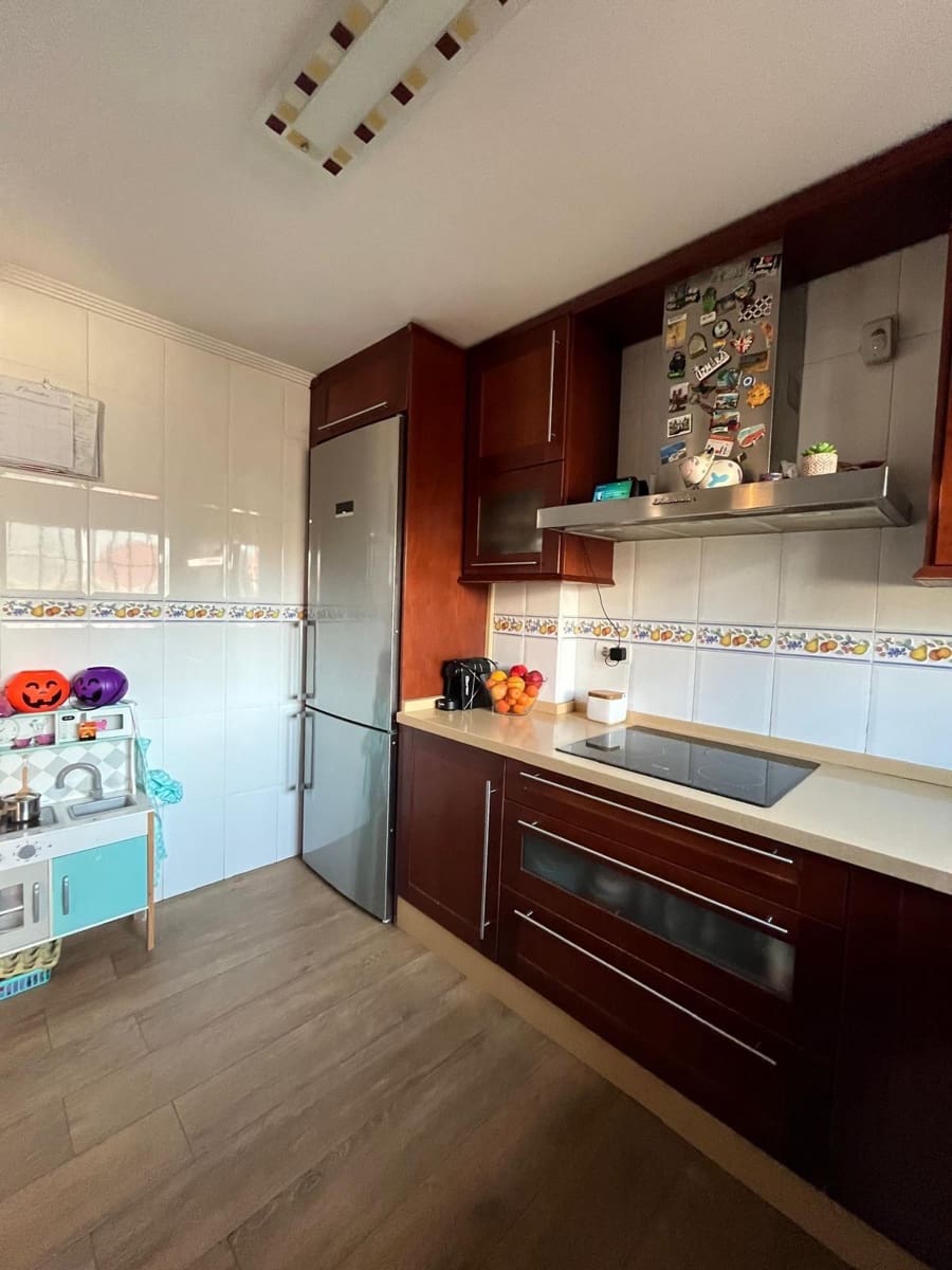 3 bedroom Terraced Villa for sale in Algeciras with pool garage - € 285,000 (Ref: 9711964)