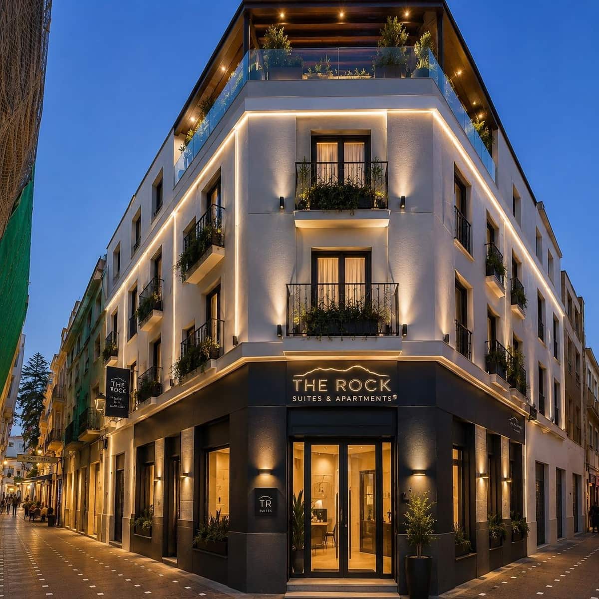 Commercial for sale in La Linea de la Concepcion - € 1,260,000 (Ref: 9743131)