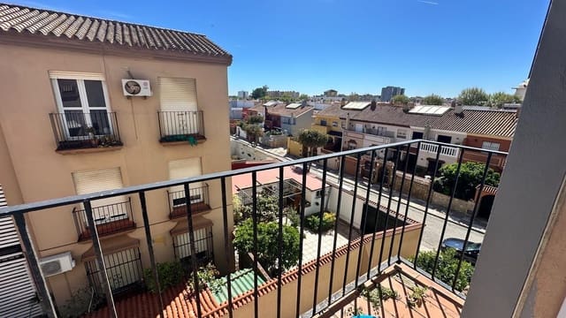 3 soverom Leilighet til salgs i La Línea de la Concepción med garasje - € 218 000 (Ref: 9747885)