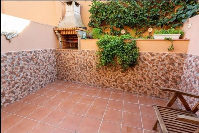 3 soverom Rekkehus til salgs i Algeciras - € 180 000 (Ref: 9747886)