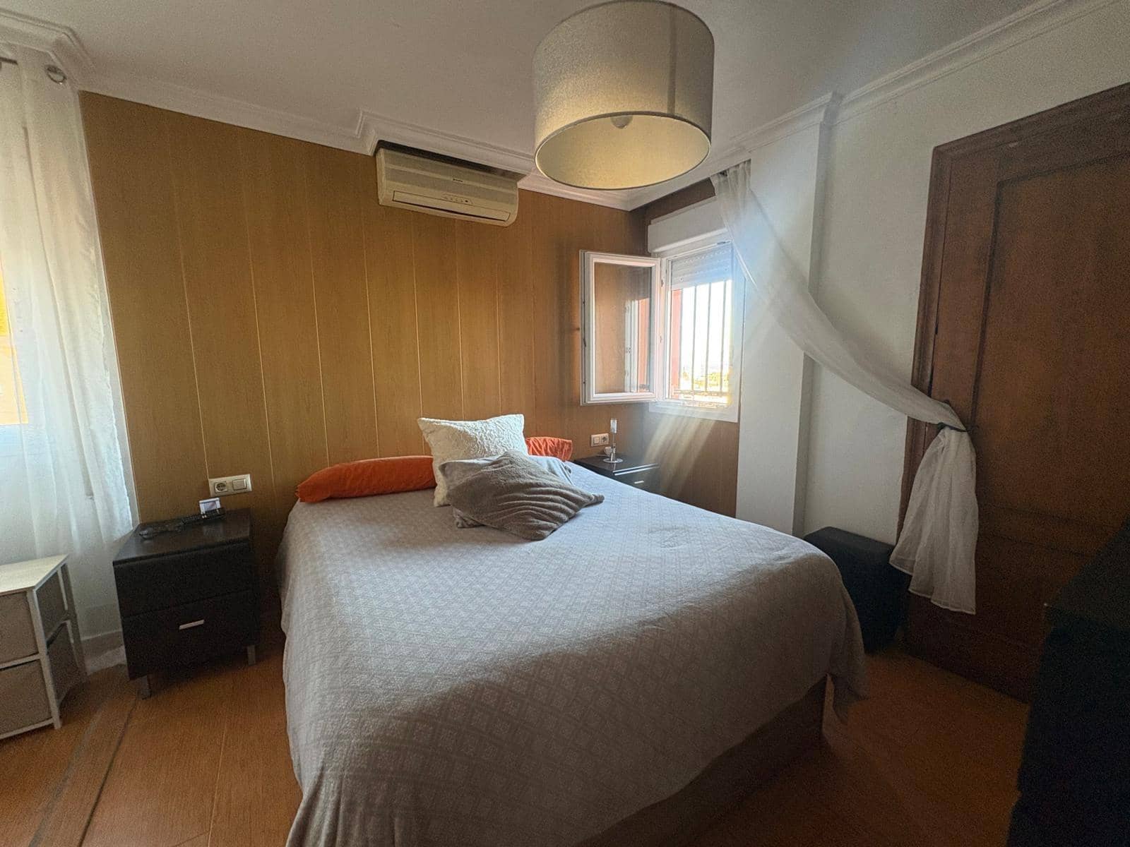 3 makuuhuone Asunto myytävänä paikassa Algeciras - 155 500 € (Ref: 9755670)