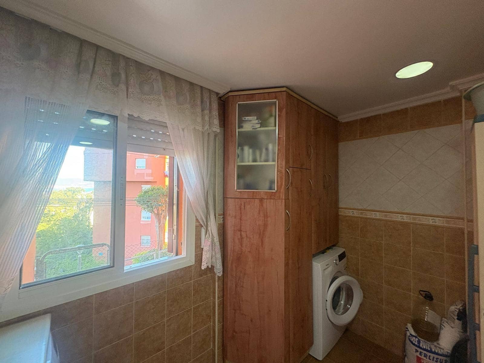 3 makuuhuone Asunto myytävänä paikassa Algeciras - 155 500 € (Ref: 9755670)