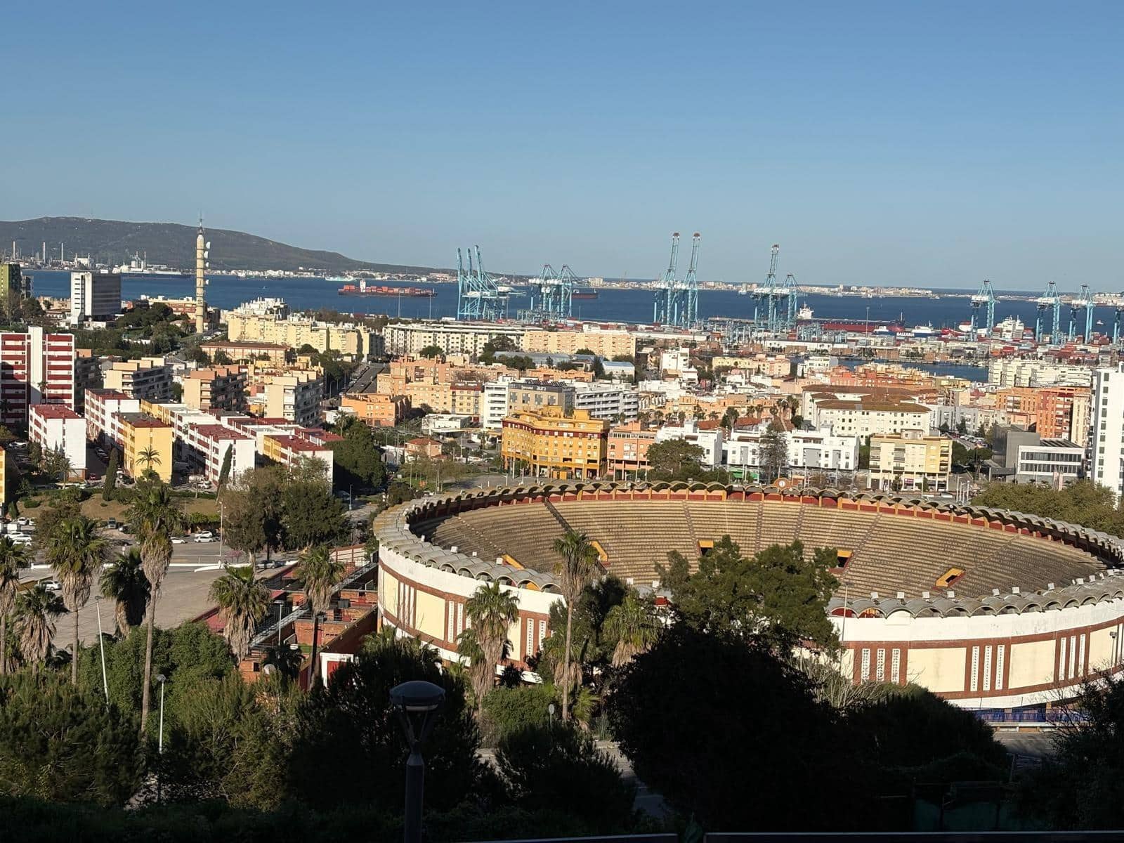 3 makuuhuone Asunto myytävänä paikassa Algeciras - 155 500 € (Ref: 9755670)