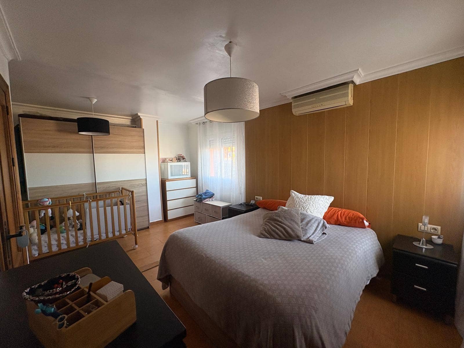 3 makuuhuone Asunto myytävänä paikassa Algeciras - 155 500 € (Ref: 9755670)