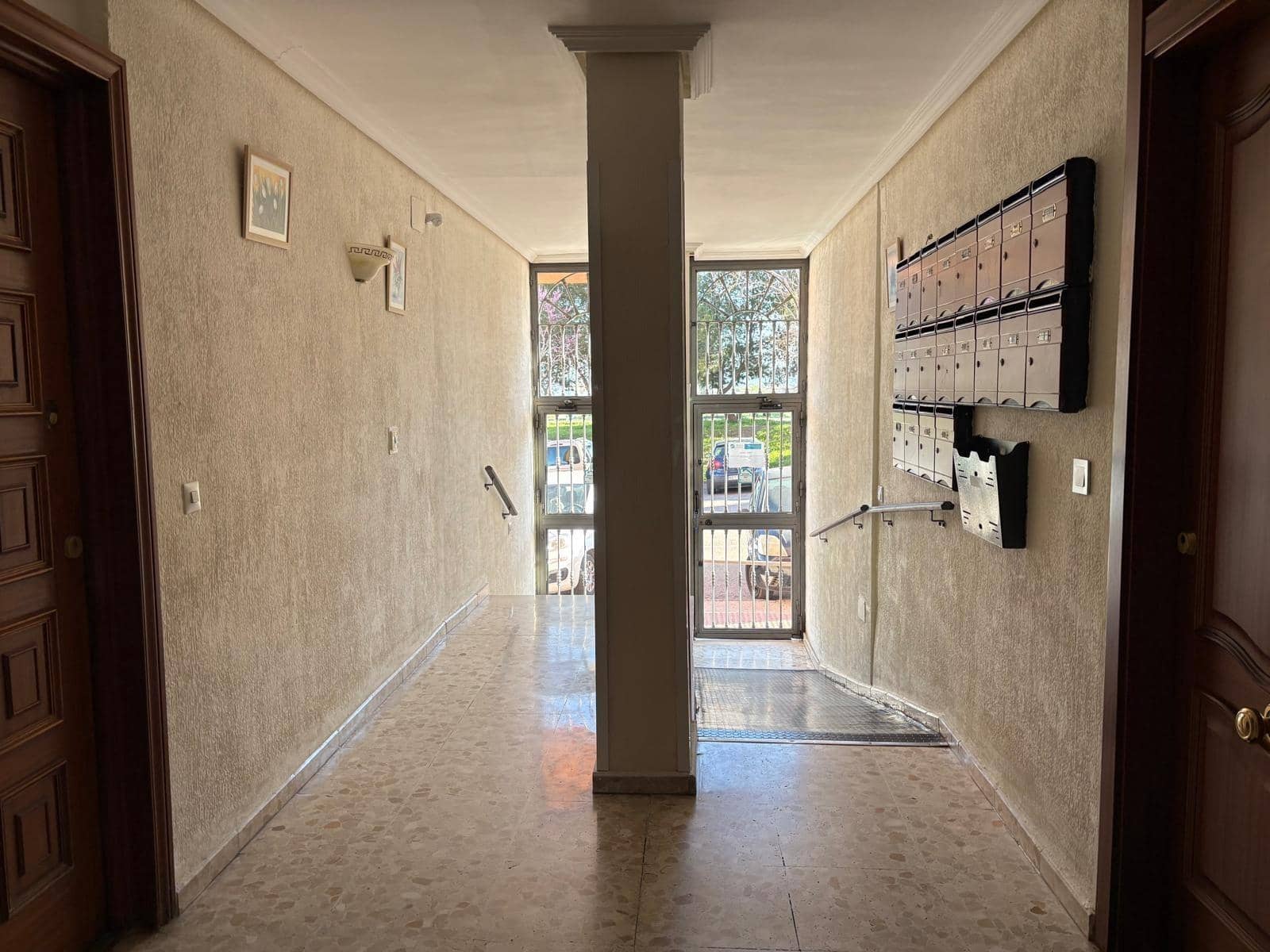 3 makuuhuone Asunto myytävänä paikassa Algeciras - 155 500 € (Ref: 9755670)