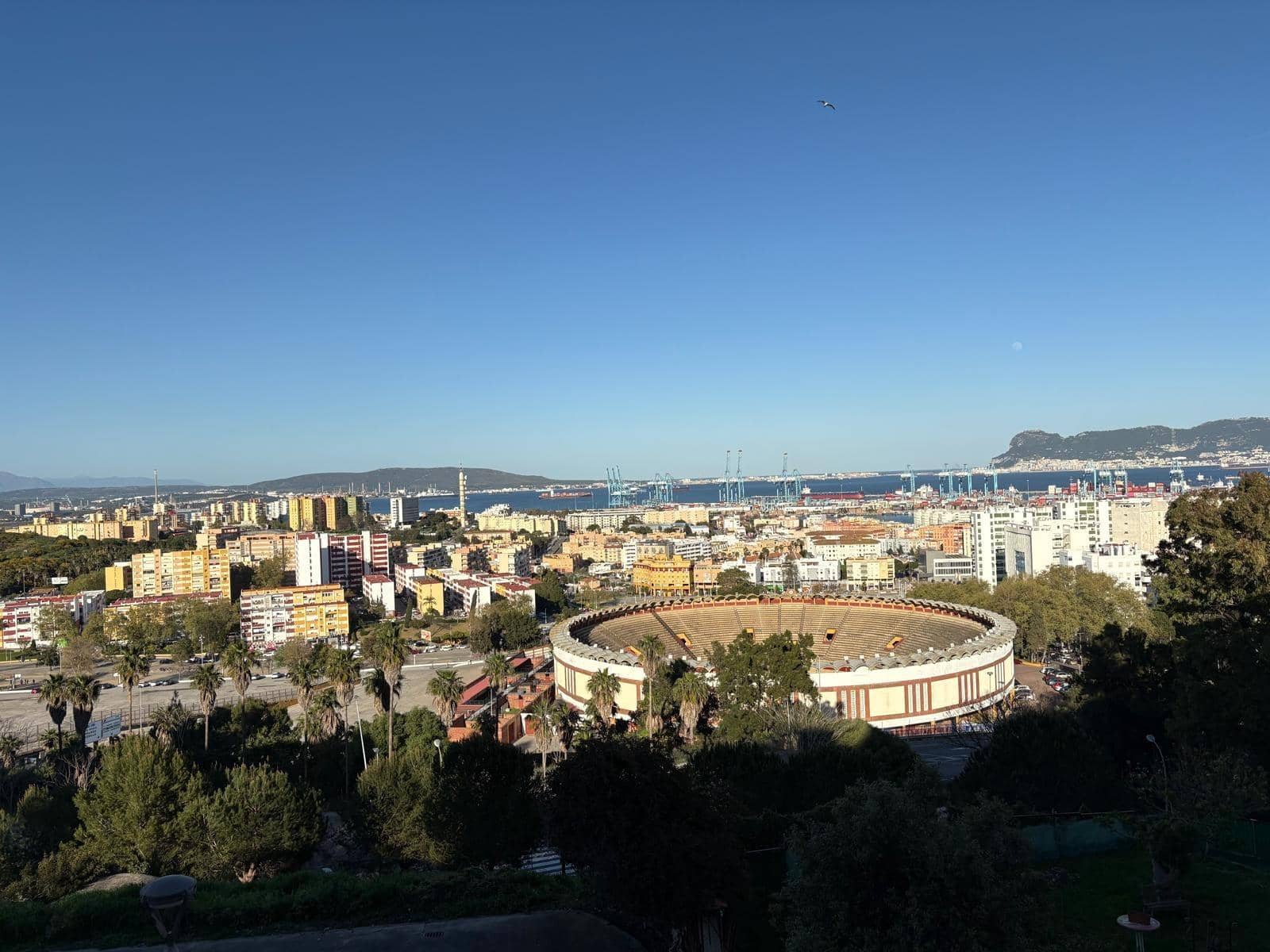 3 makuuhuone Asunto myytävänä paikassa Algeciras - 155 500 € (Ref: 9755670)