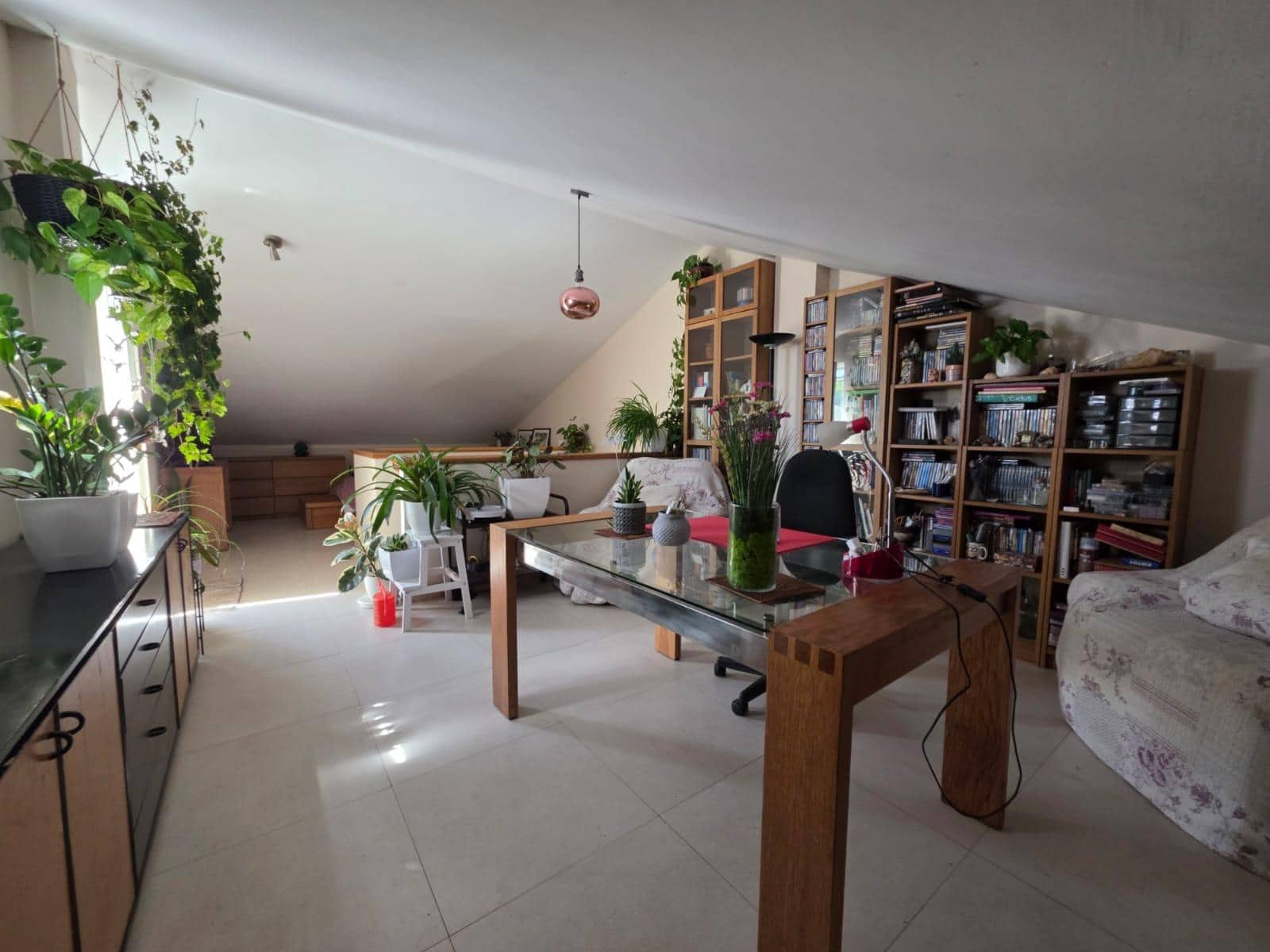 5 bedroom Villa for sale in Algeciras with pool - € 580,000 (Ref: 9770646)