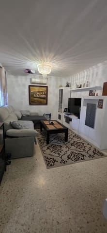 3 Zimmer Reihenhaus zu verkaufen in Algeciras mit Garage - 207.000 € (Ref: 9778124)